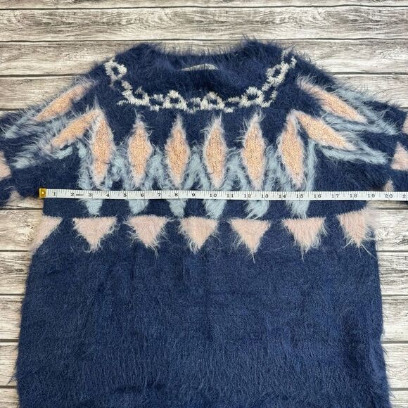 LC Lauren Conrad Women's Fuzzy Fair Isle Sweater Blue White Pink M Med Medium - Picture 11 of 13